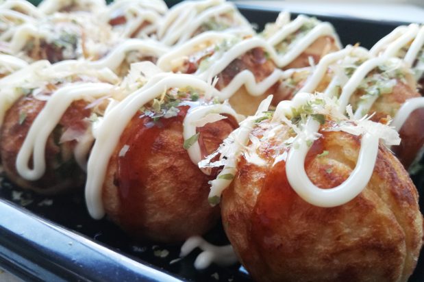 Simple recipe of Takoyaki (octopus balls) Simple recipe of Takoyaki (octopus balls)