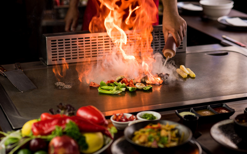 Teppanyyaki Table For Sale | Why is Teppanyaki so popular around the world? Teppanyyaki Table For Sale | Why is Teppanyaki so popular around the world?
