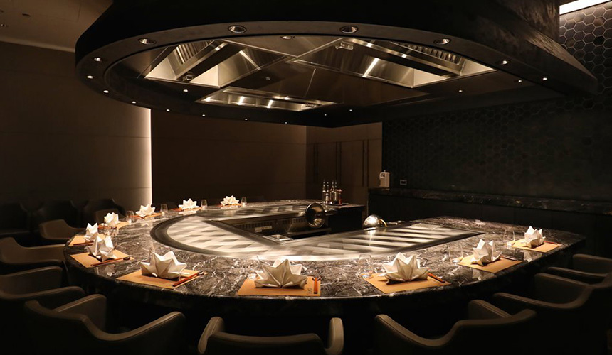 Arched Electric Japanese Smokeless Teppanyaki Grill Table Arched Electric Japanese Smokeless Teppanyaki Grill Table
